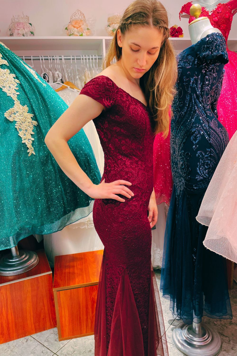 Unique Shopping In Perú: Custom Made Dresses And Culture Shocks - Doors ...